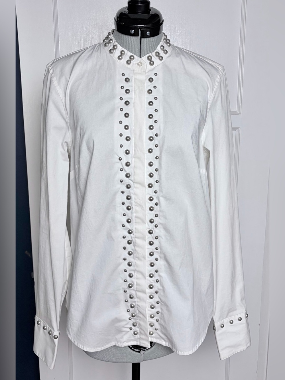 Belle Vere Stud-Trimmed Button-Up Collarless Shirt, white/silver, S, EUC